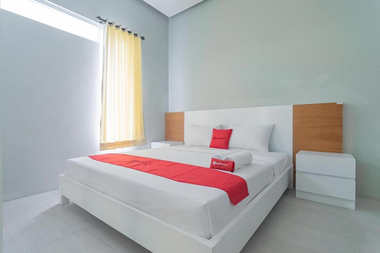 Reddoorz Resort Syariah Near D'Castello Ciater Субанг Екстер'єр фото